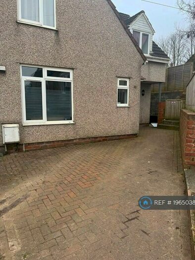 4 Bedroom Semi-Detached House To Rent In Jubilee Crescent, Sherburn Hill, Durham, DH6