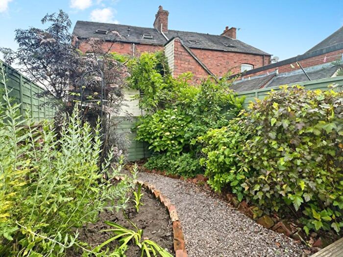 3 Bedroom Town House For Sale In Morley Street, Leek, Staffordshire, ST13