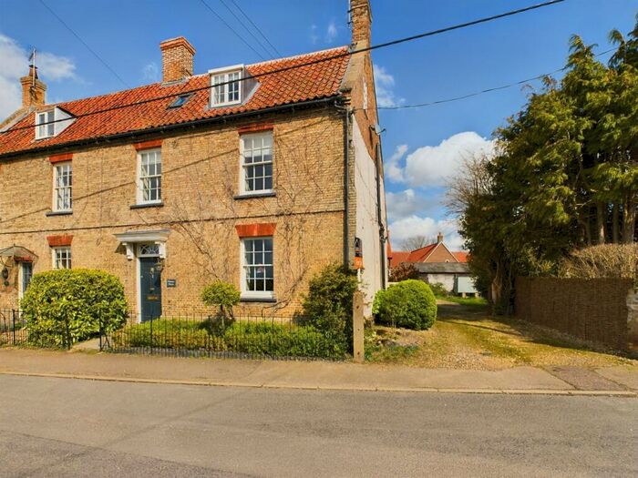 3 Bedroom Character Property For Sale In Church Road, Wimbotsham, King's Lynn, PE34