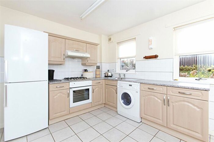 2 Bedroom End Of Terrace House To Rent In Younger Gardens, St Andrews, Fife, KY16