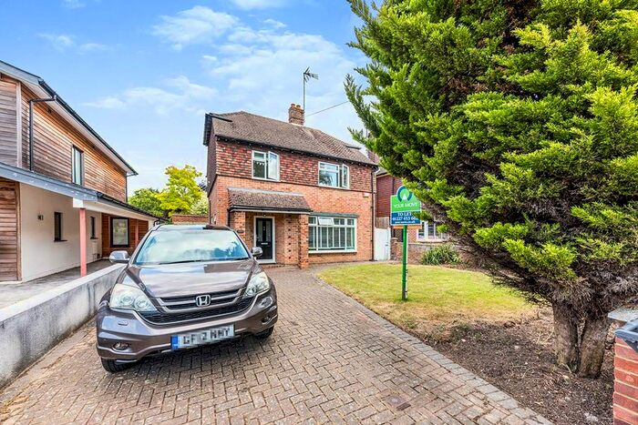 3 Bedroom Detached House To Rent In New Dover Road, Canterbury, CT1