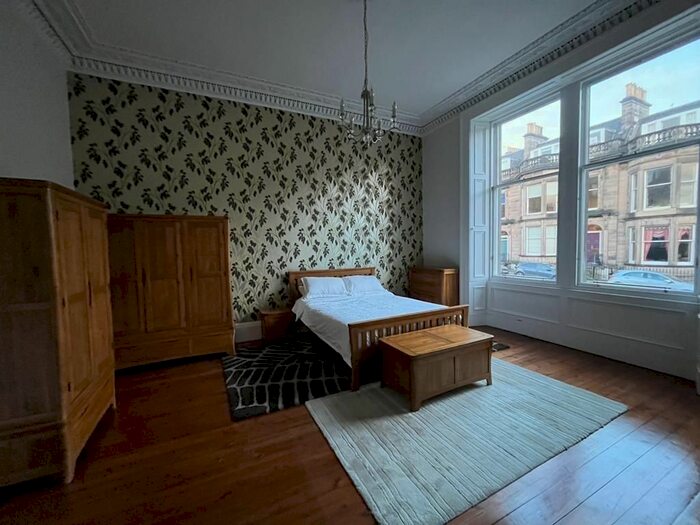 2 Bedroom Flat To Rent In Coates Gardens, West End, Edinburgh, EH12