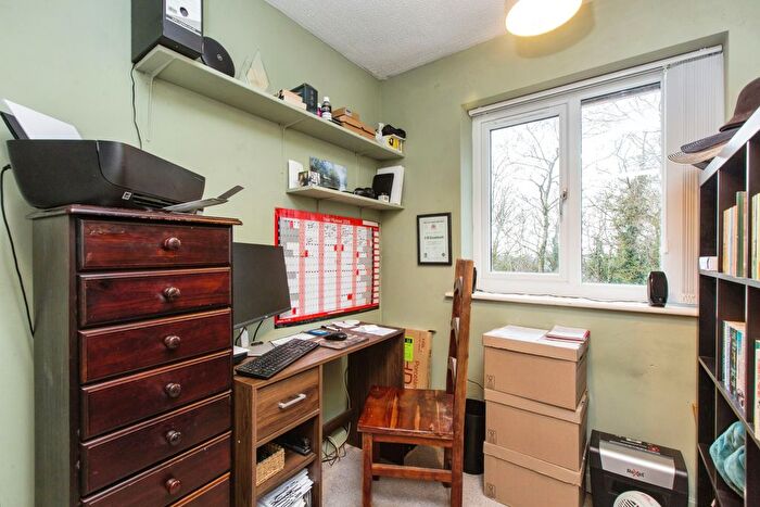 3 Bedroom Semi-Detached House For Sale In Yew Tree Close, Chorley, Lancashire, PR7
