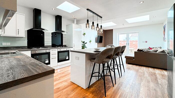 6 Bedroom Property To Rent In Franklyn Street, St Pauls, Bristol, La, Gb, BS2