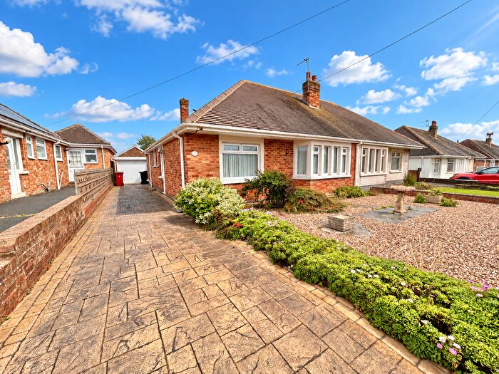 2 Bedroom Bungalow For Sale In Woodridge Avenue, Norbreck, FY5