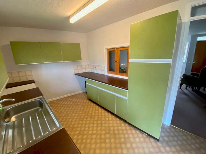 2 Bedroom Terraced Bungalow For Sale In Burrows Court, Hampton Park, Hereford, HR1