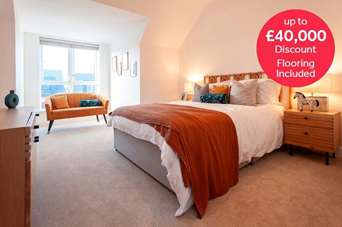 3 Bedroom Town House For Sale In "Brinkworth" At Romney Avenue, Bristol, BS7