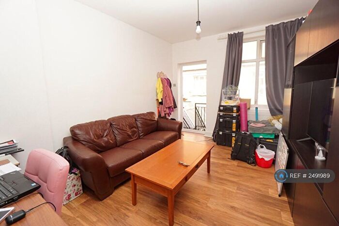 1 Bedroom Flat To Rent In Seven Sisters Road, London, N4