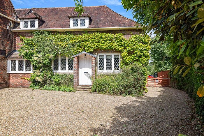 3 Bedroom Semi-Detached House For Sale In Vinehall Road, Mountfield, Robertsbridge, TN32