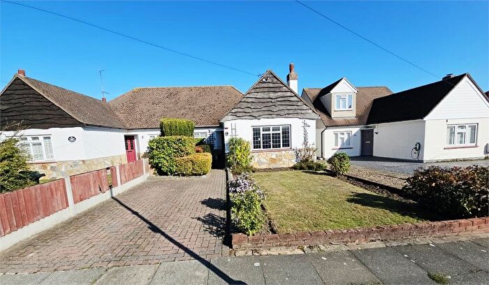 3 Bedroom Semi-Detached Bungalow To Rent In Leighwood Avenue, Leigh On Sea, Leigh On Sea, Essex., SS9