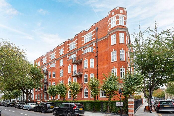4 Bedroom Flat For Sale In Abingdon Villas, Kensington, London, W8