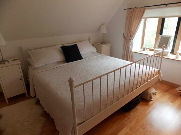 2 Bedroom Cottage To Rent In The Retreat, Frome, BA11