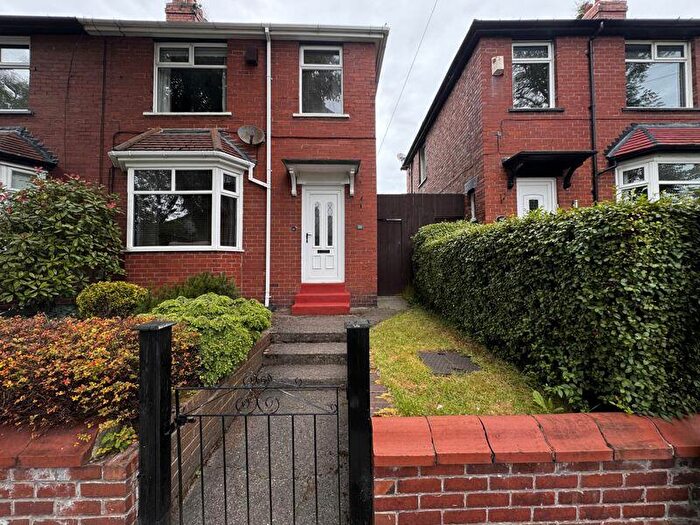 4 Bedroom Semi-Detached House To Rent In Delaval Avenue, North Shields, NE29