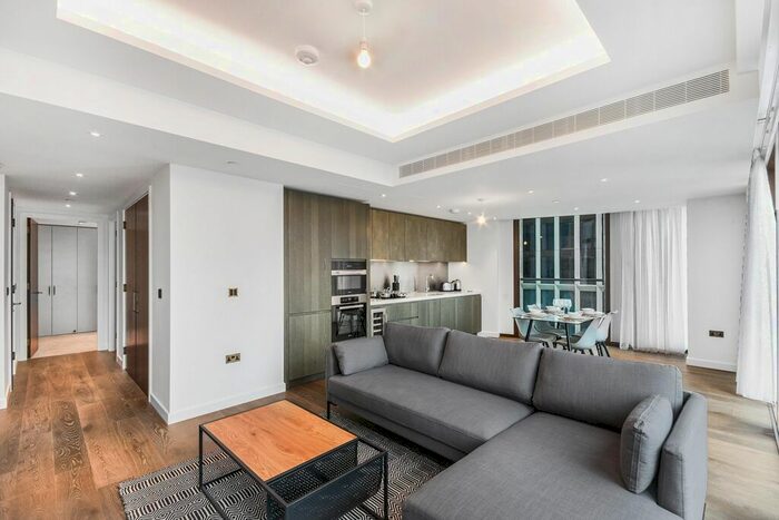 2 Bedroom Flat To Rent In Carnation Way, London, SW8