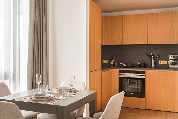 1 Bedroom Flat To Rent In Enclave, Camlet St, N1C