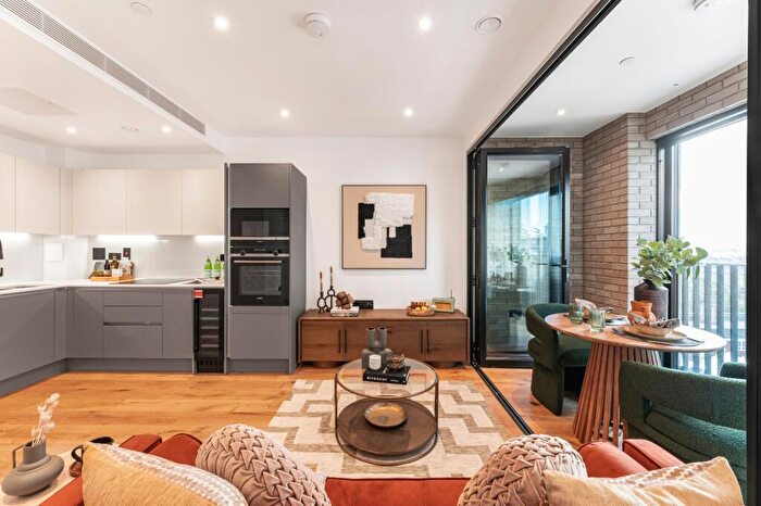 2 Bedroom Flat For Sale In Graphite Square, Albert Embankment, SE11