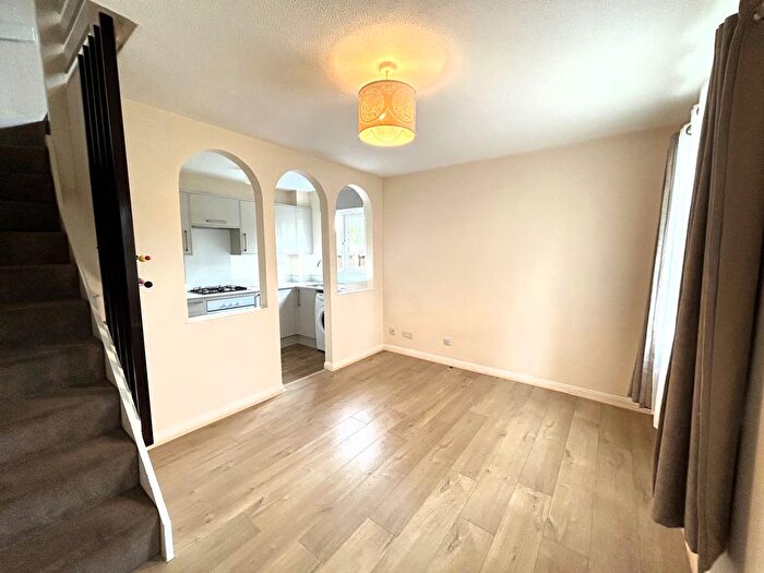 1 Bedroom End Of Terrace House To Rent In Thorne Close, Kidlington, OX5