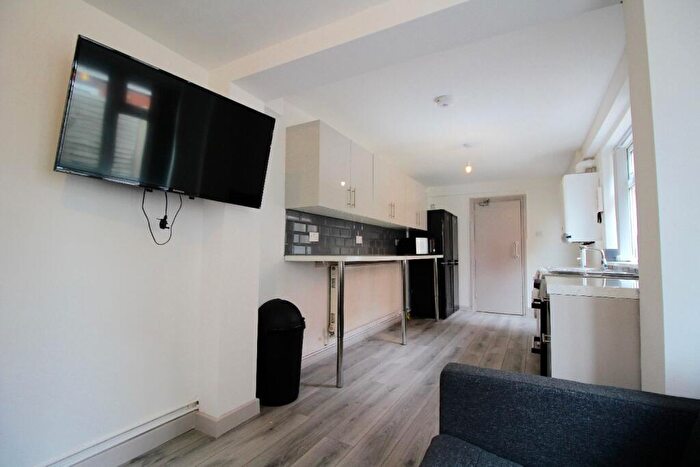 5 Bedroom House To Rent In Harold Road (), Edgbaston, Birmingham, West Midlands, B16