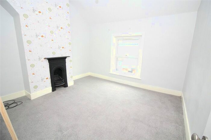 2 Bedroom Terraced House To Rent In Nelson Road, Northfleet, Gravesend, Kent, DA11