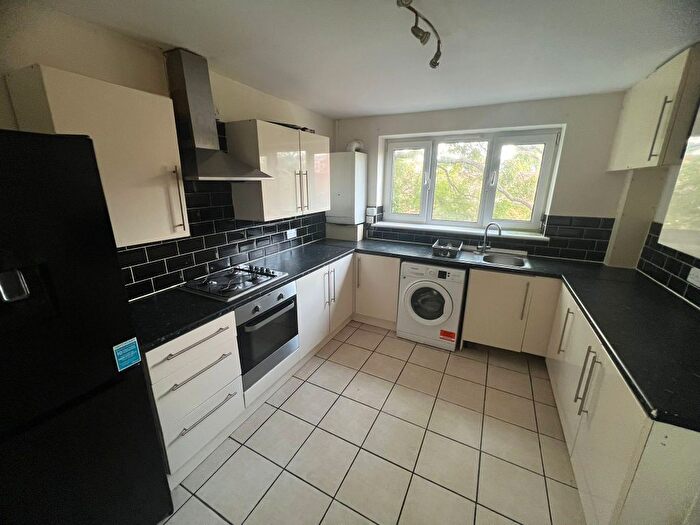 3 Bedroom Maisonette To Rent In St. John's Road, London, E16
