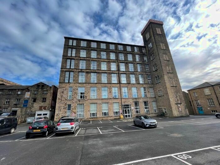 2 Bedroom Flat To Rent In Apartment Savile Court, Milnsbridge, Huddersfield, HD3