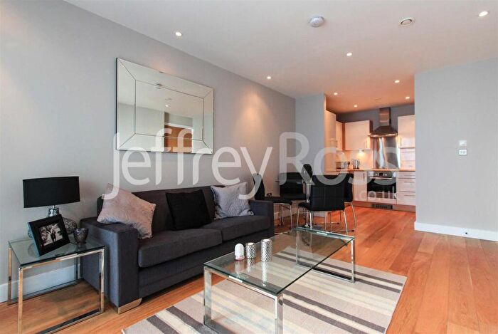 1 Bedroom Flat To Rent In Meridian Plaza, Bute Terrace, CF10