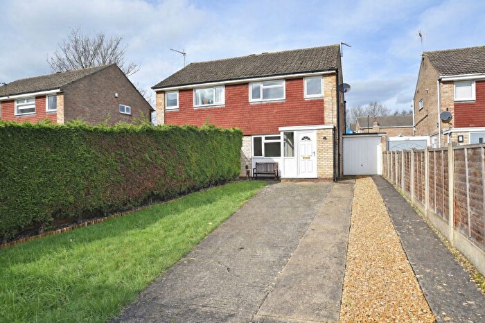 3 Bedroom Semi Detached House For Sale In Bishopdale Close, Knaresborough, HG5