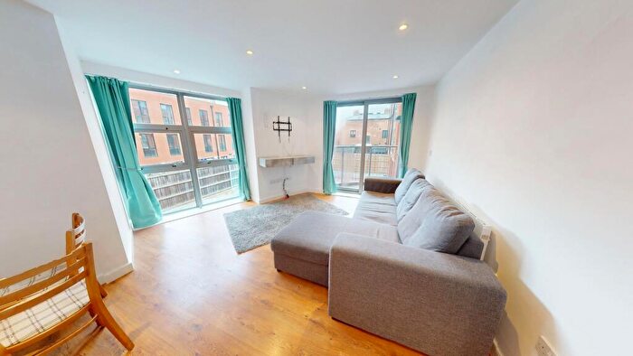 2 Bedroom Apartment To Rent In Powell Street, Birmingham, B1