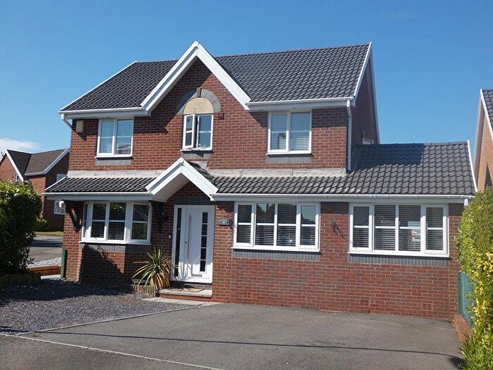 4 Bedroom Detached House For Sale In Hunters Ridge, Tonna, Neath., SA11