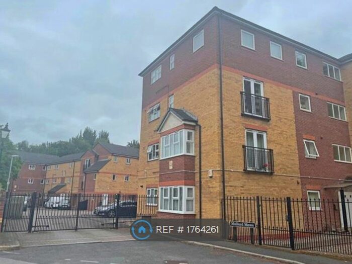 2 Bedroom Flat To Rent In Mallard Mews, South Elmsall, Pontefract, WF9
