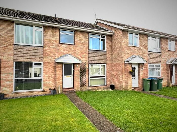 3 Bedroom Terraced House To Rent In Undermill Road, Upper Beeding, West Sussex, BN44