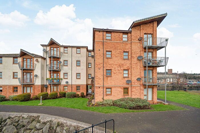 2 Bedroom Flat For Sale In Deas Wharf, Kirkcaldy, KY1