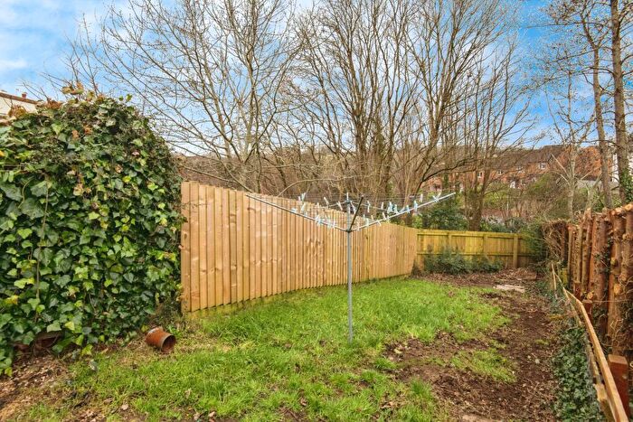2 Bedroom Terraced House For Sale In Rushforth Place, Exeter, Devon, EX4