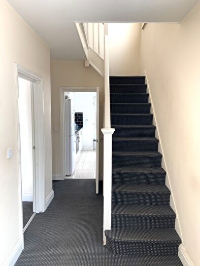 3 Bedroom Semi-Detached House To Rent In Hounslow, Greater London, TW4