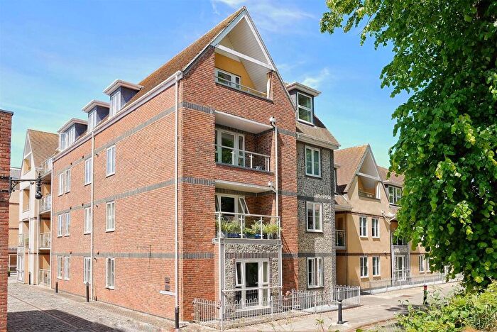 2 Bedroom Apartment To Rent In Shippam Street, Chichester, PO19