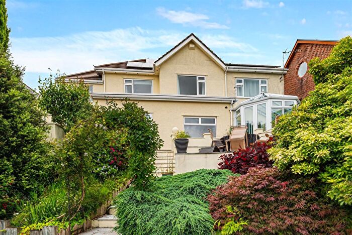 4 Bedroom Detached House For Sale In Llwynmawr Close, Sketty, Swansea, SA2