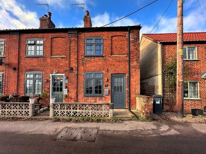 2 Bedroom Cottage To Rent In Aldborough, NR11