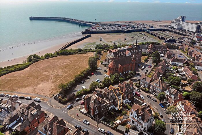 3 Bedroom Maisonette For Sale In East Cliff Gardens, Folkestone, Kent, CT19