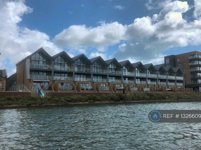 5 Bedroom Terraced House To Rent In Salt Marsh Road, Shoreham-By-Sea, BN43