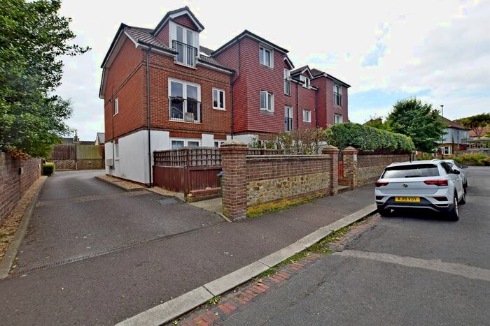 2 Bedroom Flat To Rent In Ellasdale Road, Bognor Regis, PO21