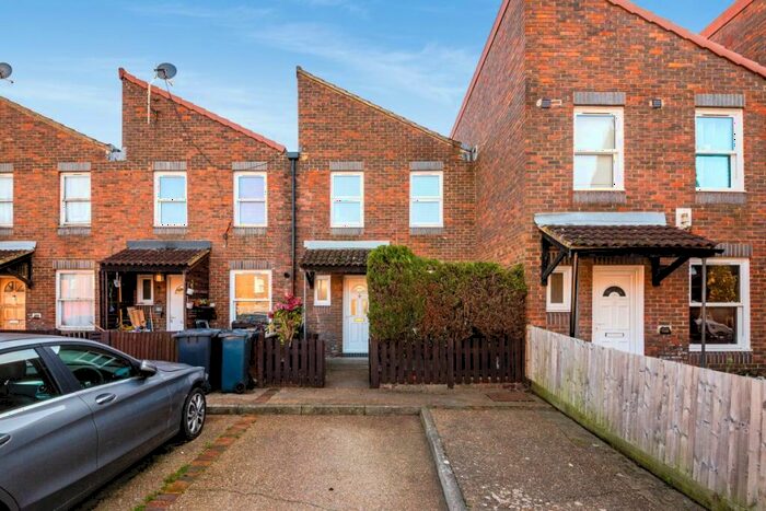 4 Bedroom Terraced House To Rent In Bristow Road, Crystal Palace, SE19