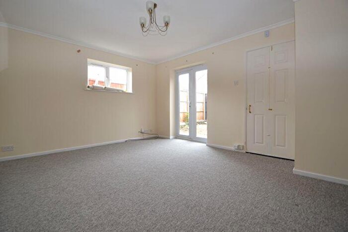 1 Bedroom Terraced House To Rent In Woodington Road, Clevedon, BS21