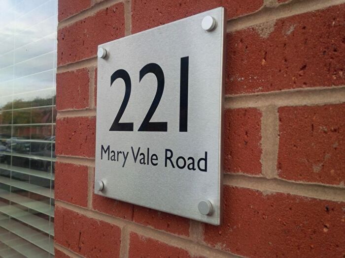 2 Bedroom Flat To Rent In Birmingham, B30