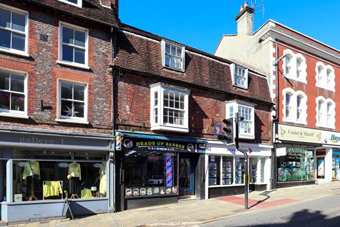 2 Bedroom Flat For Sale In Salisbury Street, Blandford Forum, DT11