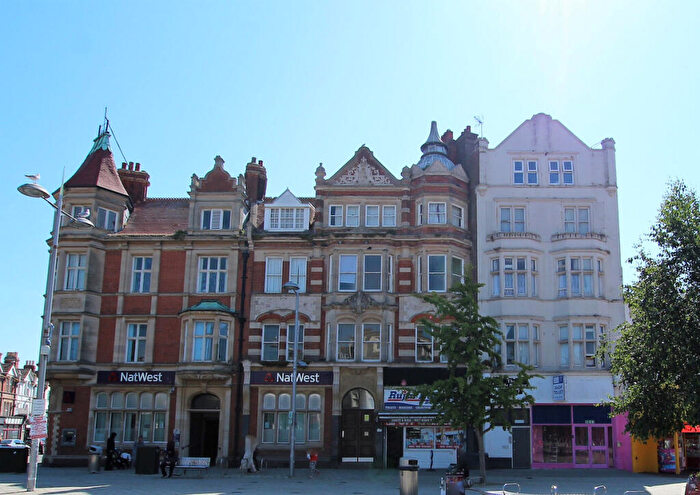 2 Bedroom Apartment For Sale In Station Road, Clacton-on-Sea, CO15