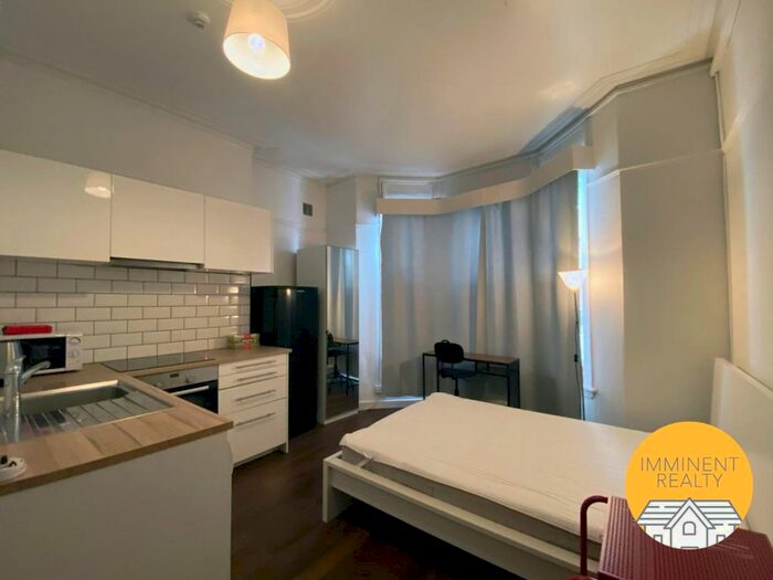 Studio To Rent In Portland Road, Birmingham, B16