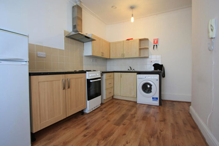 1 Bedroom Flat To Rent In Finchley Road, Camden, London, NW3