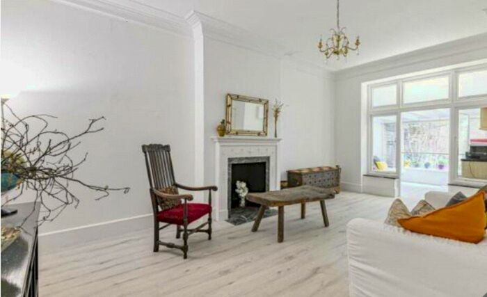 4 Bedroom Flat To Rent In Great North Road, London, N6