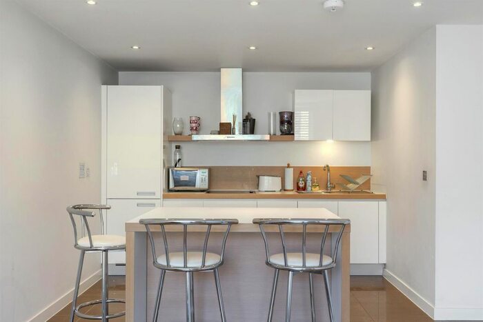 1 Bedroom Flat To Rent In Cubitt Building, Grosvenor Waterside, Gatliff Road, London, SW1W