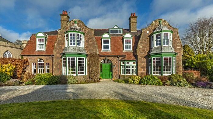 6 Bedroom Detached House For Sale In The Lilies, Bath Street, Stonehaven, Aberdeenshire, AB39